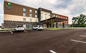 Holiday Inn Express & Suites Dayton East - Beavercreek By Ihg